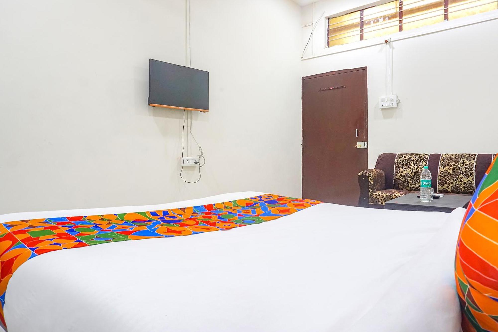 Fabhotel Om Sai - Nr Nashik Railway Station Екстериор снимка