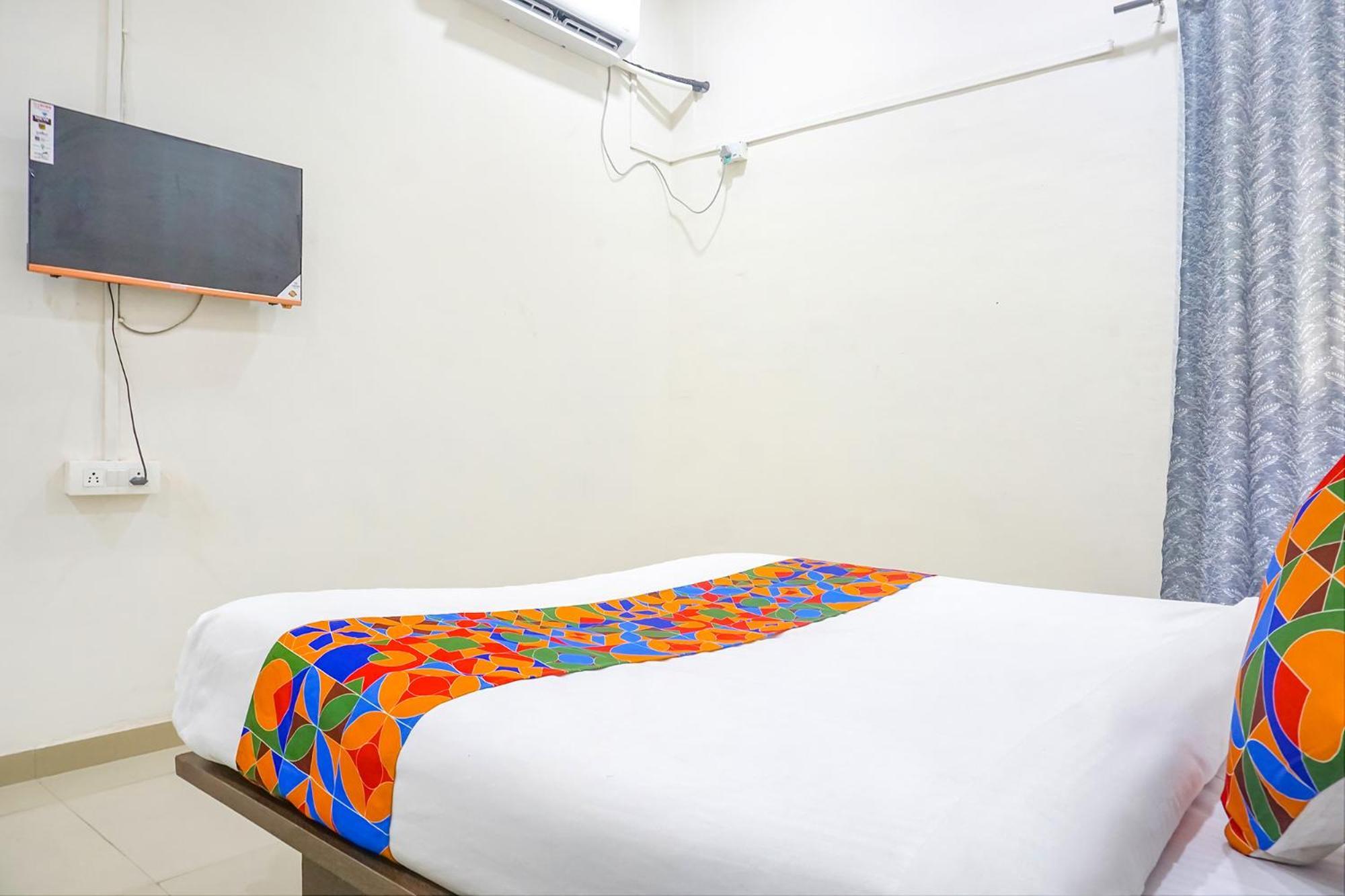 Fabhotel Om Sai - Nr Nashik Railway Station Екстериор снимка